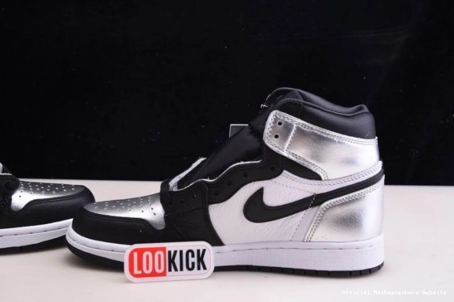 Official Maikesneakers JORDAN WMNS 1 SILVER HIGH CD0461-001 OG TOE AIR 0717